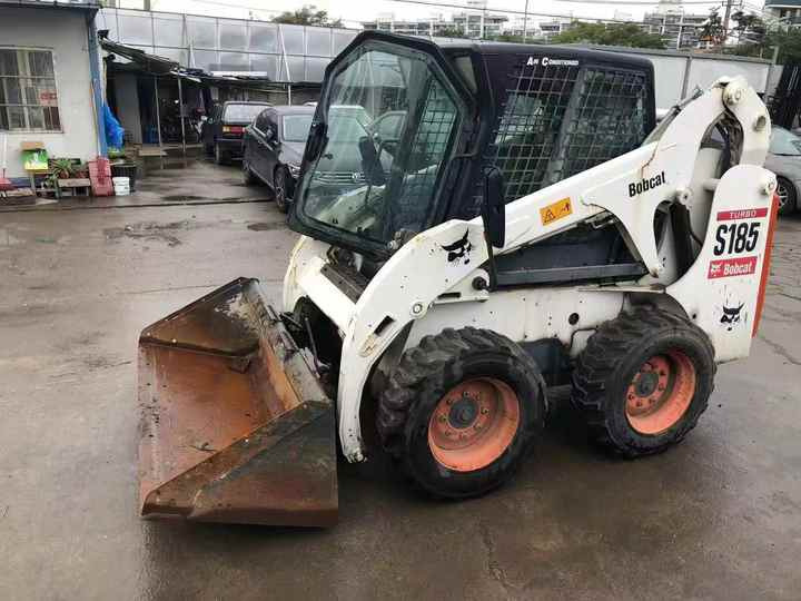Used Bob Cat Bob Cat S185 Used Mini Skid Steer Wheel Loader Multifunctional Track Loaders Bobcat - Мини челен товарач: снимка 3 Used Bob Cat Bob Cat S185 Used Mini Skid Steer Wheel Loader Multifunctional Track Loaders Bobcat - Мини челен товарач: снимка 3