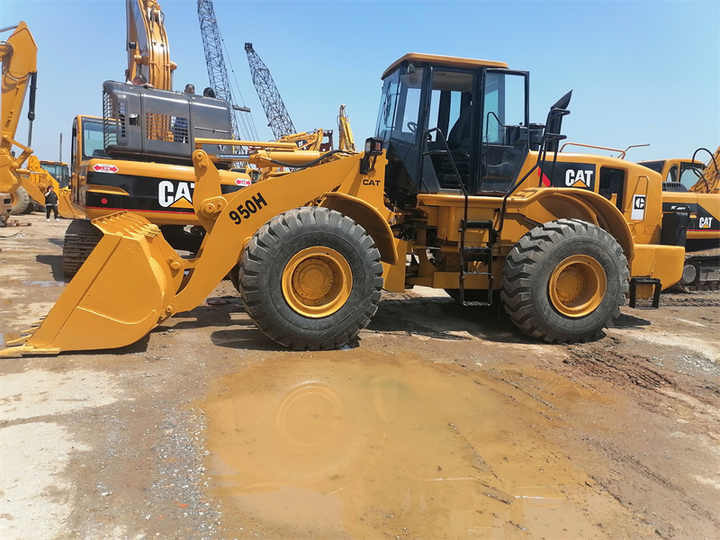Used Cat 950h Wheel Loader High Quality Compact Hydraulic Small 5ton Heavy Duty Caterpillar 950 Wheel Loader Cheap Price - Булдозер: снимка 2 Used Cat 950h Wheel Loader High Quality Compact Hydraulic Small 5ton Heavy Duty Caterpillar 950 Wheel Loader Cheap Price - Булдозер: снимка 2