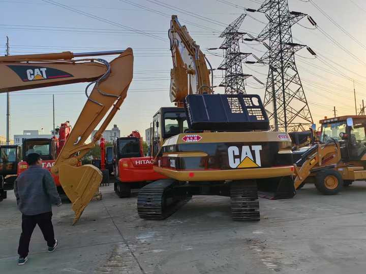 Used Cat Excavator Japan 20 Tons Digger Machinery Caterpillar CAT 320BL for Sale Cat 320B 320BL 320C 320D 320CL 320DL in Stock - Багер: снимка 3 Used Cat Excavator Japan 20 Tons Digger Machinery Caterpillar CAT 320BL for Sale Cat 320B 320BL 320C 320D 320CL 320DL in Stock - Багер: снимка 3