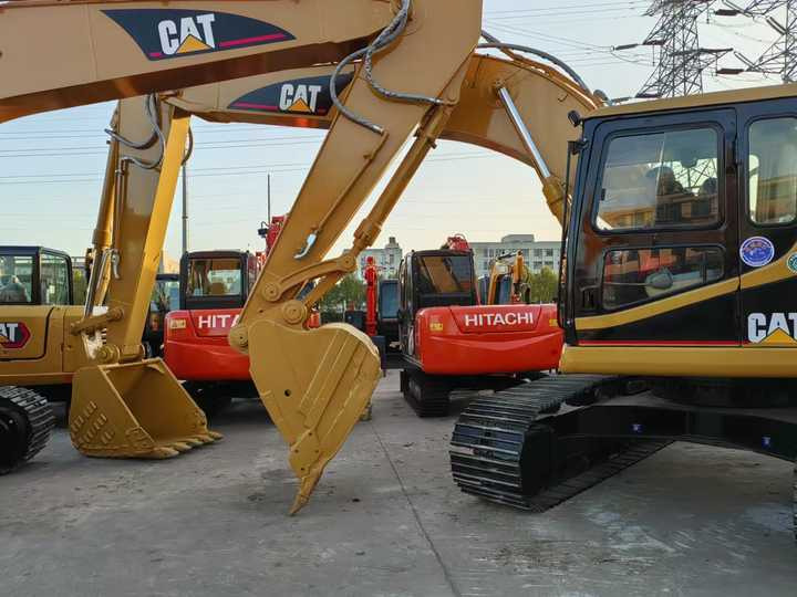 Used Cat Excavator Japan 20 Tons Digger Machinery Caterpillar CAT 320BL for Sale Cat 320B 320BL 320C 320D 320CL 320DL in Stock - Багер: снимка 5 Used Cat Excavator Japan 20 Tons Digger Machinery Caterpillar CAT 320BL for Sale Cat 320B 320BL 320C 320D 320CL 320DL in Stock - Багер: снимка 5