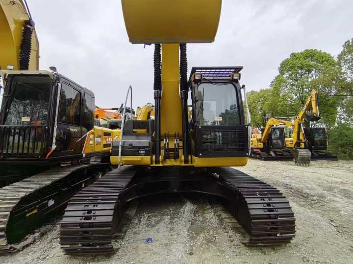 Used Digger CAT 323D2L Construction Machinery Construction Digger Used CAT 323D2L Cheap Excavator - Верижен багер: снимка 4 Used Digger CAT 323D2L Construction Machinery Construction Digger Used CAT 323D2L Cheap Excavator - Верижен багер: снимка 4