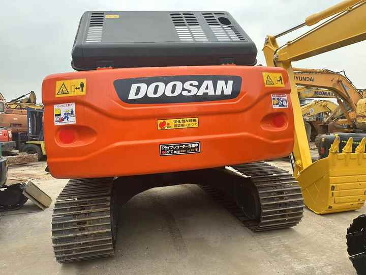 Used Excavator Doosan DX225LC-9 Excavators Mini Equipment Earth Moving Machinery Doosan Digger Excavator for Sale - Багер: снимка 5 Used Excavator Doosan DX225LC-9 Excavators Mini Equipment Earth Moving Machinery Doosan Digger Excavator for Sale - Багер: снимка 5