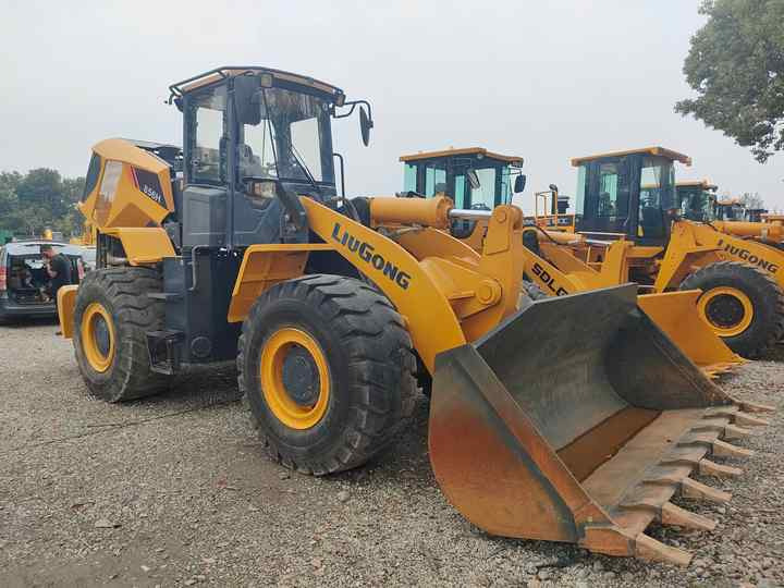 Used LIUGONG 856H wheel in Good Condition for sale 90%new uesd Loader liugong 856h Used Loader For Sale - Колесен товарач: снимка 2 Used LIUGONG 856H wheel in Good Condition for sale 90%new uesd Loader liugong 856h Used Loader For Sale - Колесен товарач: снимка 2