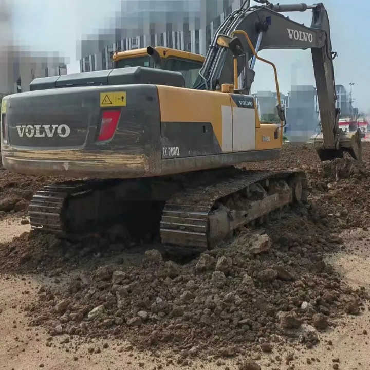Used Volvo Brand Original EC200B Model Excavator with Good Working Condition for Sale - Верижен багер: снимка 4 Used Volvo Brand Original EC200B Model Excavator with Good Working Condition for Sale - Верижен багер: снимка 4