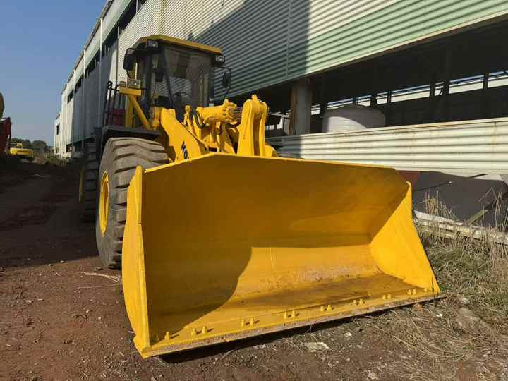 Used komatsu WA470-3 Model Wheel Loader Second Hand Machine Popular Brand Japan komatsu Hydraulic Machinery - Колесен товарач: снимка 3 Used komatsu WA470-3 Model Wheel Loader Second Hand Machine Popular Brand Japan komatsu Hydraulic Machinery - Колесен товарач: снимка 3
