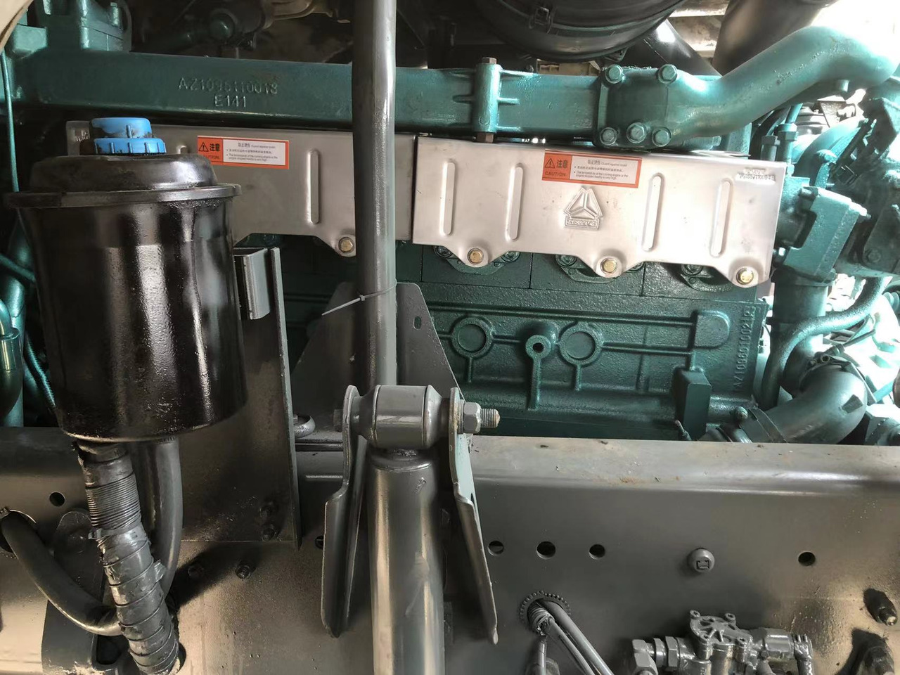 Самосвал камион howo 6*4 [ Copy ] [ Copy ] [ Copy ] [ Copy ] [ Copy ] [ Copy ]: снимка 7