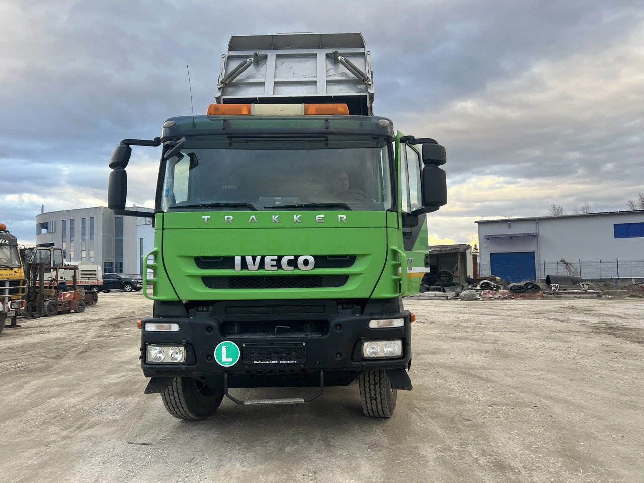Iveco Trakker 8х4, Нов внос - Самосвал камион: снимка 4 Iveco Trakker 8х4, Нов внос - Самосвал камион: снимка 4