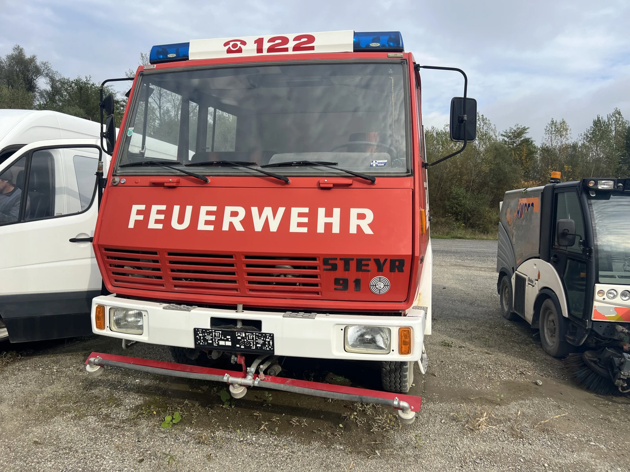 Steyr 791 4х4, 27000 км.Водоноска, FEUERWEHR, - Пожарна кола: снимка 4 Steyr 791 4х4, 27000 км.Водоноска, FEUERWEHR, - Пожарна кола: снимка 4