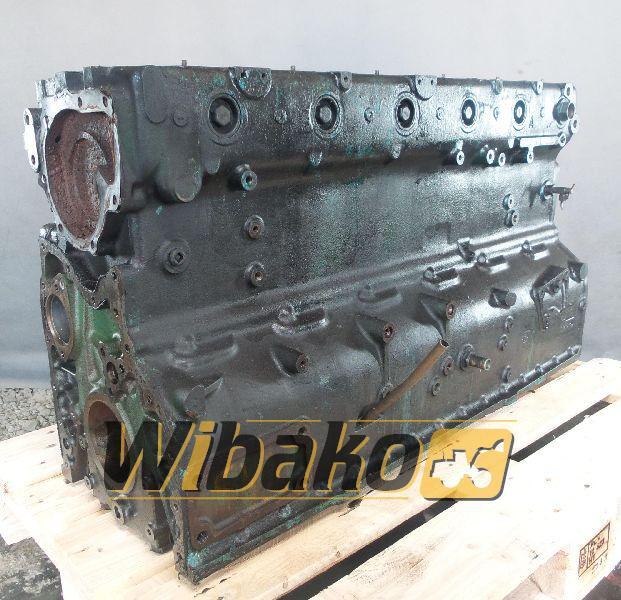 Block Engine / Motor Volvo TID121L 389117446 - Цилиндров блок за Строителна техника: снимка 1 Block Engine / Motor Volvo TID121L 389117446 - Цилиндров блок за Строителна техника: снимка 1