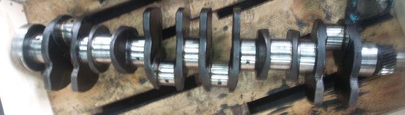 Crankshaft Volvo TD100 - Колянов вал за Строителна техника: снимка 1 Crankshaft Volvo TD100 - Колянов вал за Строителна техника: снимка 1