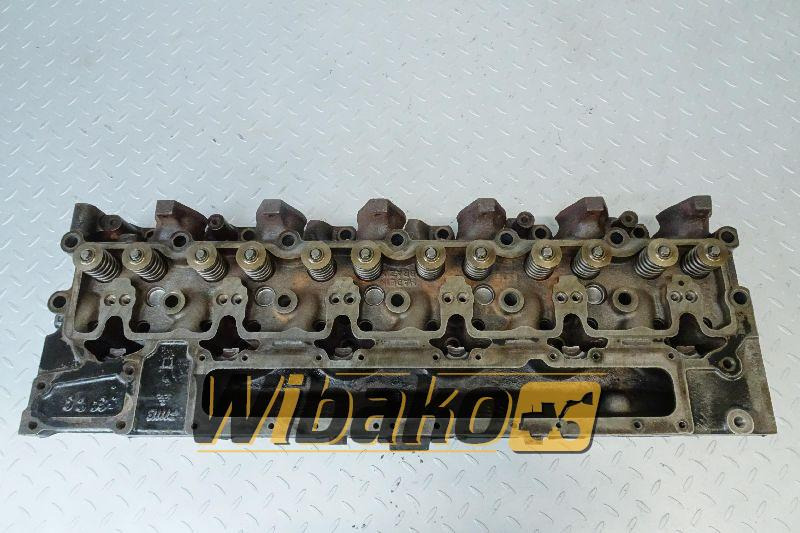 Cylinder head for engine Case 6T-830 3920028 - Глава на блока за Строителна техника: снимка 1 Cylinder head for engine Case 6T-830 3920028 - Глава на блока за Строителна техника: снимка 1