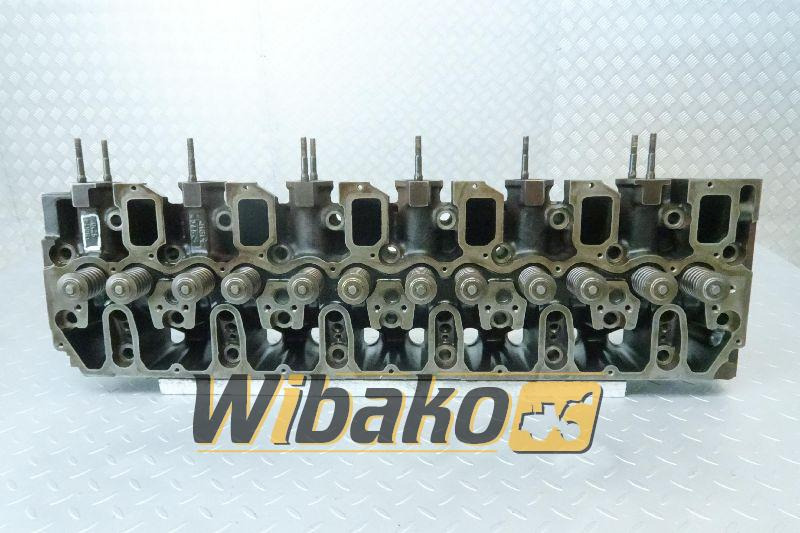 Cylinder head for engine Deutz BF6M1013 4205353KZ - Глава на блока за Строителна техника: снимка 1 Cylinder head for engine Deutz BF6M1013 4205353KZ - Глава на блока за Строителна техника: снимка 1