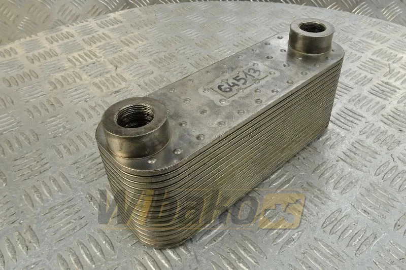 Deutz 04288128 - Маслен охладител за Строителна техника: снимка 1 Deutz 04288128 - Маслен охладител за Строителна техника: снимка 1