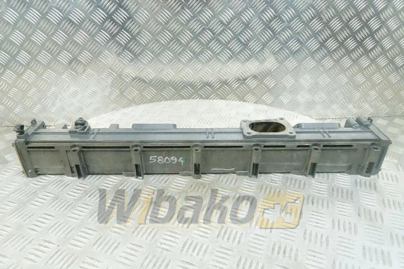 Deutz 04296288 - Всмукателен колектор за Строителна техника: снимка 1 Deutz 04296288 - Всмукателен колектор за Строителна техника: снимка 1