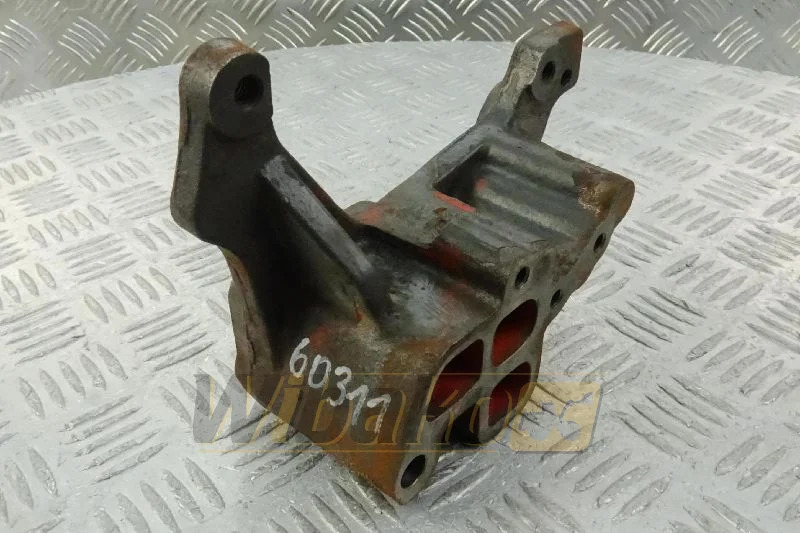 Deutz 04503643R - Алтернатор за Строителна техника: снимка 1 Deutz 04503643R - Алтернатор за Строителна техника: снимка 1