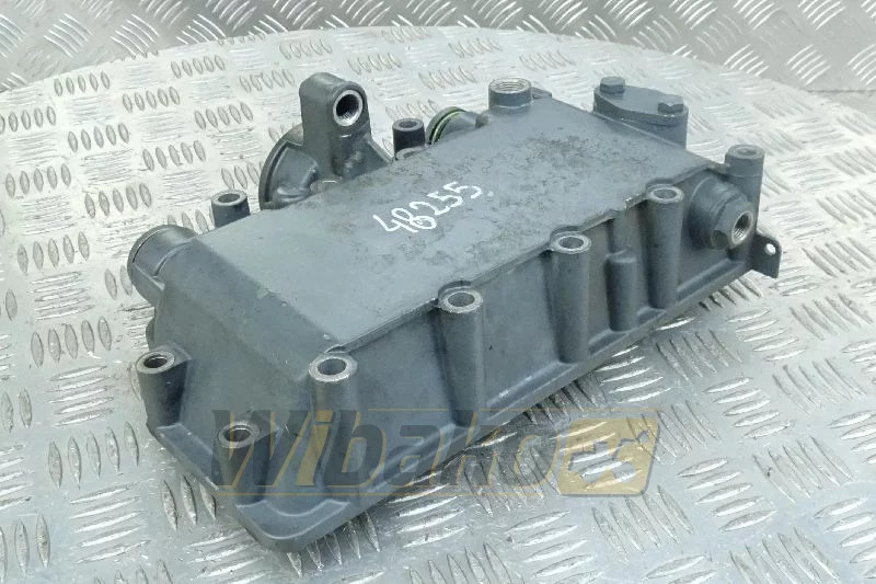 Deutz 04516135 - Маслен охладител за Строителна техника: снимка 1 Deutz 04516135 - Маслен охладител за Строителна техника: снимка 1