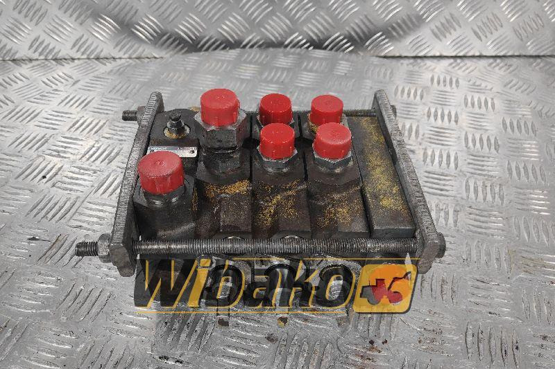 Distributor Bosch 1525503474 0528113009/947 - Хидравличен клапан за Строителна техника: снимка 1 Distributor Bosch 1525503474 0528113009/947 - Хидравличен клапан за Строителна техника: снимка 1