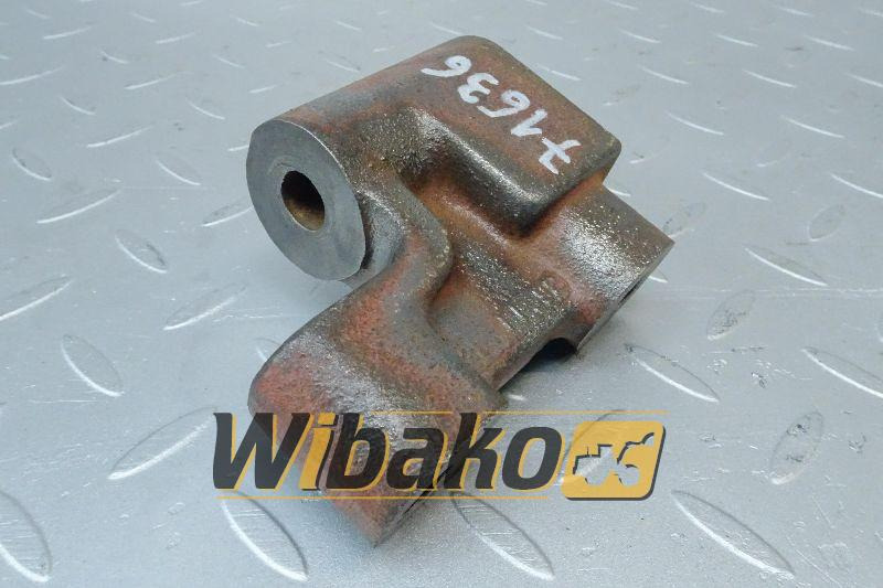 Engine mount Deutz 02249876R - Тампон за двигател за Строителна техника: снимка 1 Engine mount Deutz 02249876R - Тампон за двигател за Строителна техника: снимка 1