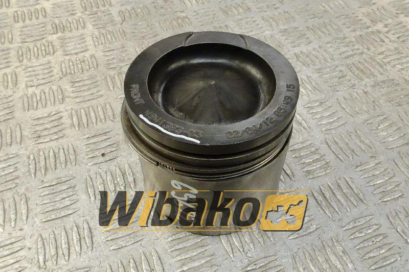 Engine piston Cummins 4089963 - Бутало/ Пръстени/ Втулки за Строителна техника: снимка 1 Engine piston Cummins 4089963 - Бутало/ Пръстени/ Втулки за Строителна техника: снимка 1