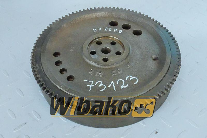 Flywheel for engine Kubota D722 16813-25010 - Маховик за Строителна техника: снимка 1 Flywheel for engine Kubota D722 16813-25010 - Маховик за Строителна техника: снимка 1