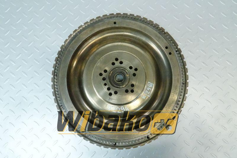 Flywheel for engine Volvo D7E 04902857 - Маховик за Строителна техника: снимка 1 Flywheel for engine Volvo D7E 04902857 - Маховик за Строителна техника: снимка 1