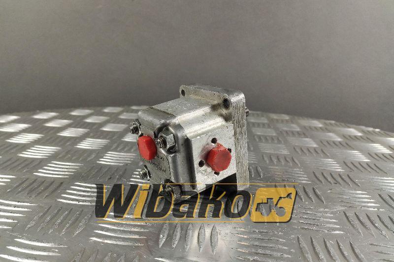Gear pump Lamborghini HLM/T 131D - Хидравлична помпа за Строителна техника: снимка 1 Gear pump Lamborghini HLM/T 131D - Хидравлична помпа за Строителна техника: снимка 1
