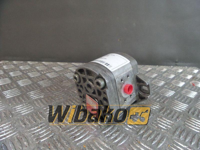 Gear pump Poclain 30227763 - Хидравлична помпа за Строителна техника: снимка 1 Gear pump Poclain 30227763 - Хидравлична помпа за Строителна техника: снимка 1