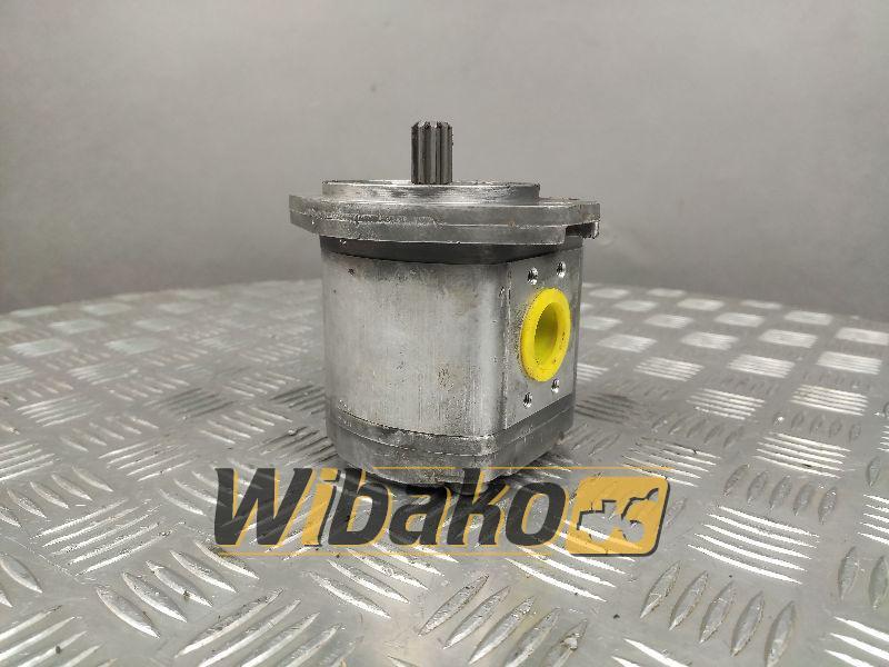 Gear pump Poclain 40182508 P4743518X - Хидравлична помпа за Строителна техника: снимка 1 Gear pump Poclain 40182508 P4743518X - Хидравлична помпа за Строителна техника: снимка 1