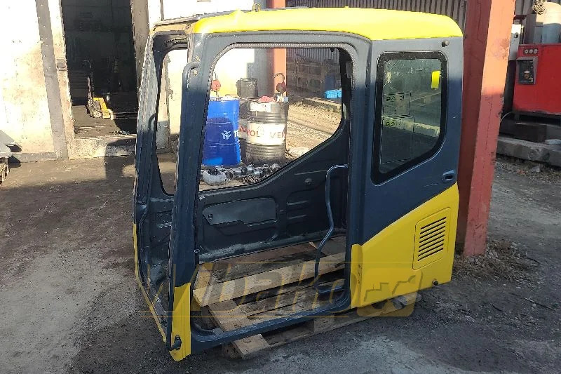 Komatsu PC290 - Кабина за Строителна техника: снимка 1 Komatsu PC290 - Кабина за Строителна техника: снимка 1