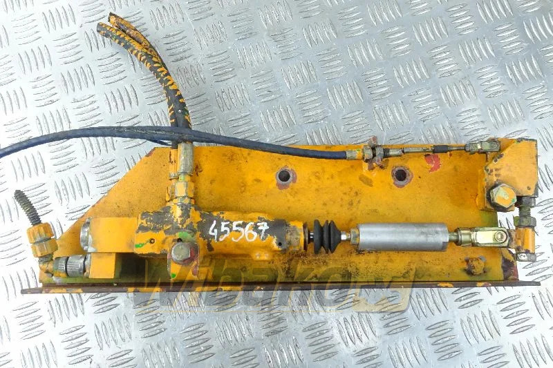 Linde CEA-06/02 67534105064 - Двигател и части за Строителна техника: снимка 1 Linde CEA-06/02 67534105064 - Двигател и части за Строителна техника: снимка 1