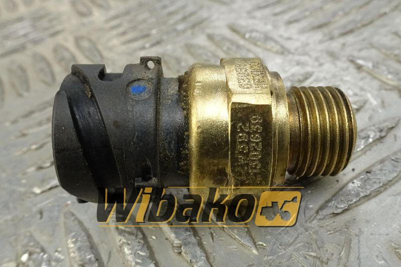 Pressure sensor Volvo 21302639 - Сензор за Строителна техника: снимка 1 Pressure sensor Volvo 21302639 - Сензор за Строителна техника: снимка 1