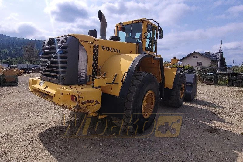 Volvo L220E - Колесен товарач: снимка 5 Volvo L220E - Колесен товарач: снимка 5