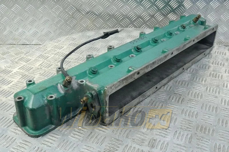 Volvo Penta 848551 - Всмукателен колектор за Строителна техника: снимка 1 Volvo Penta 848551 - Всмукателен колектор за Строителна техника: снимка 1