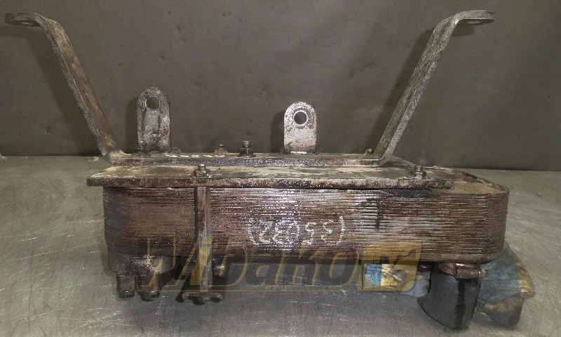 Volvo TD122 - Маслен охладител за Строителна техника: снимка 1 Volvo TD122 - Маслен охладител за Строителна техника: снимка 1