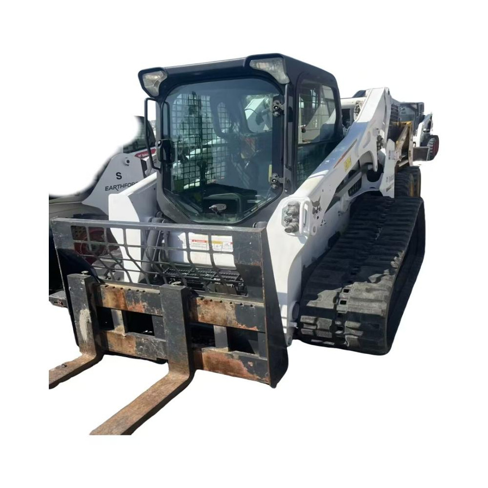 BOBCAT T770 - Мини челен товарач: снимка 1 BOBCAT T770 - Мини челен товарач: снимка 1