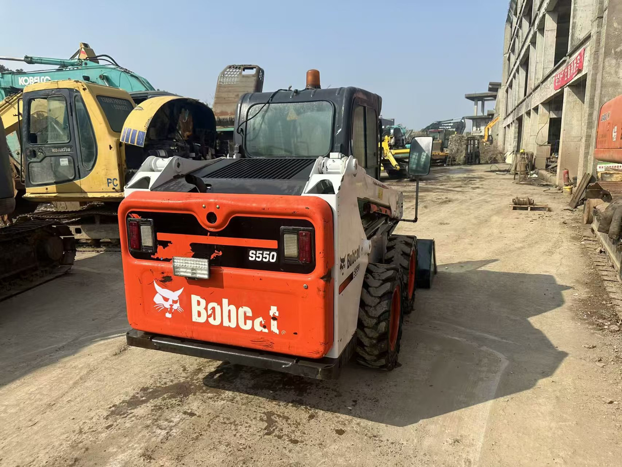 BOBCAT s550 - Колесен товарач: снимка 5 BOBCAT s550 - Колесен товарач: снимка 5