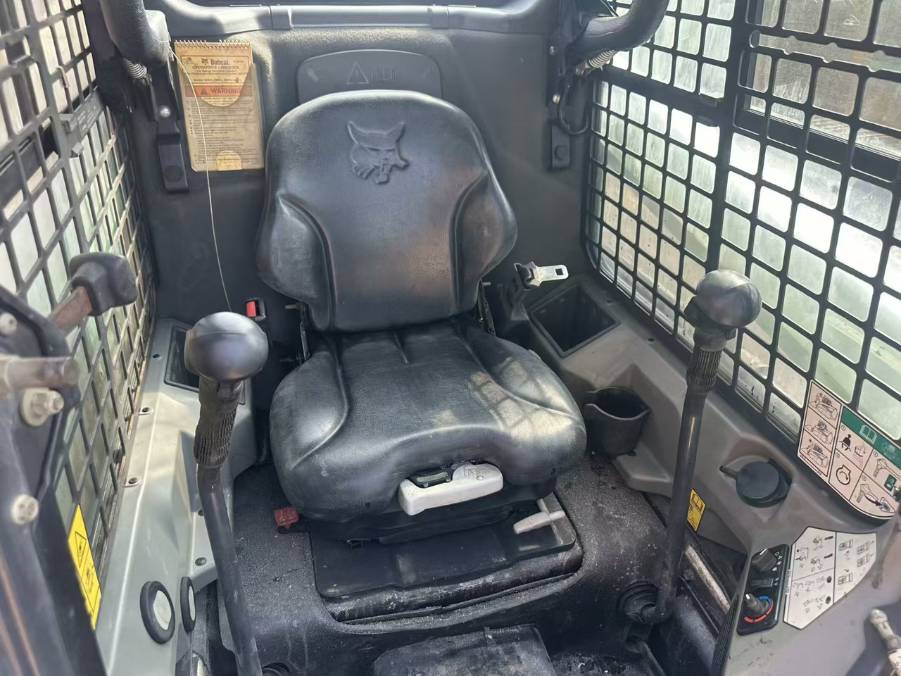 BOBCAT s550 - Колесен товарач: снимка 2 BOBCAT s550 - Колесен товарач: снимка 2