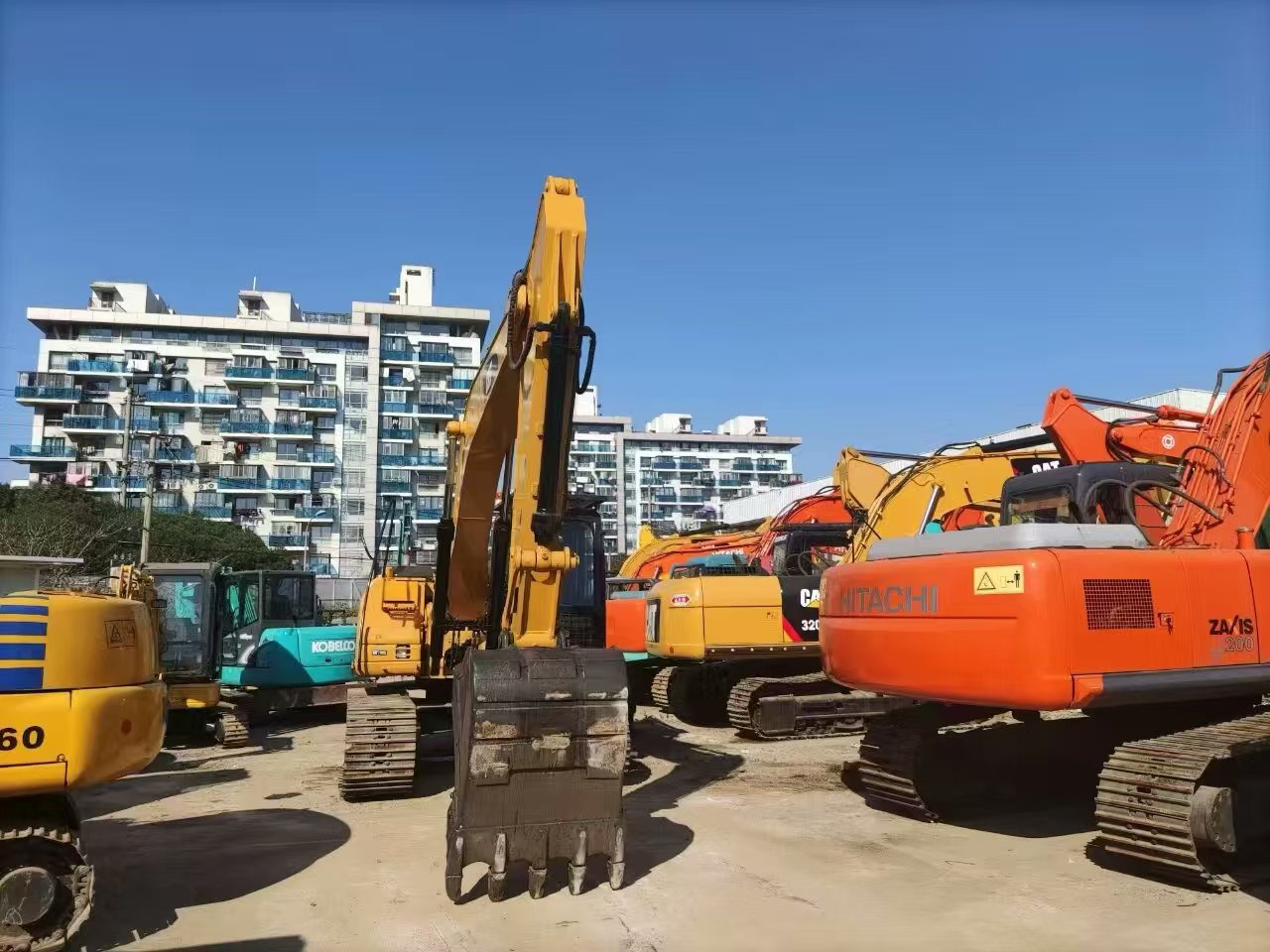 CATERPILLAR 315D - Верижен багер: снимка 3 CATERPILLAR 315D - Верижен багер: снимка 3