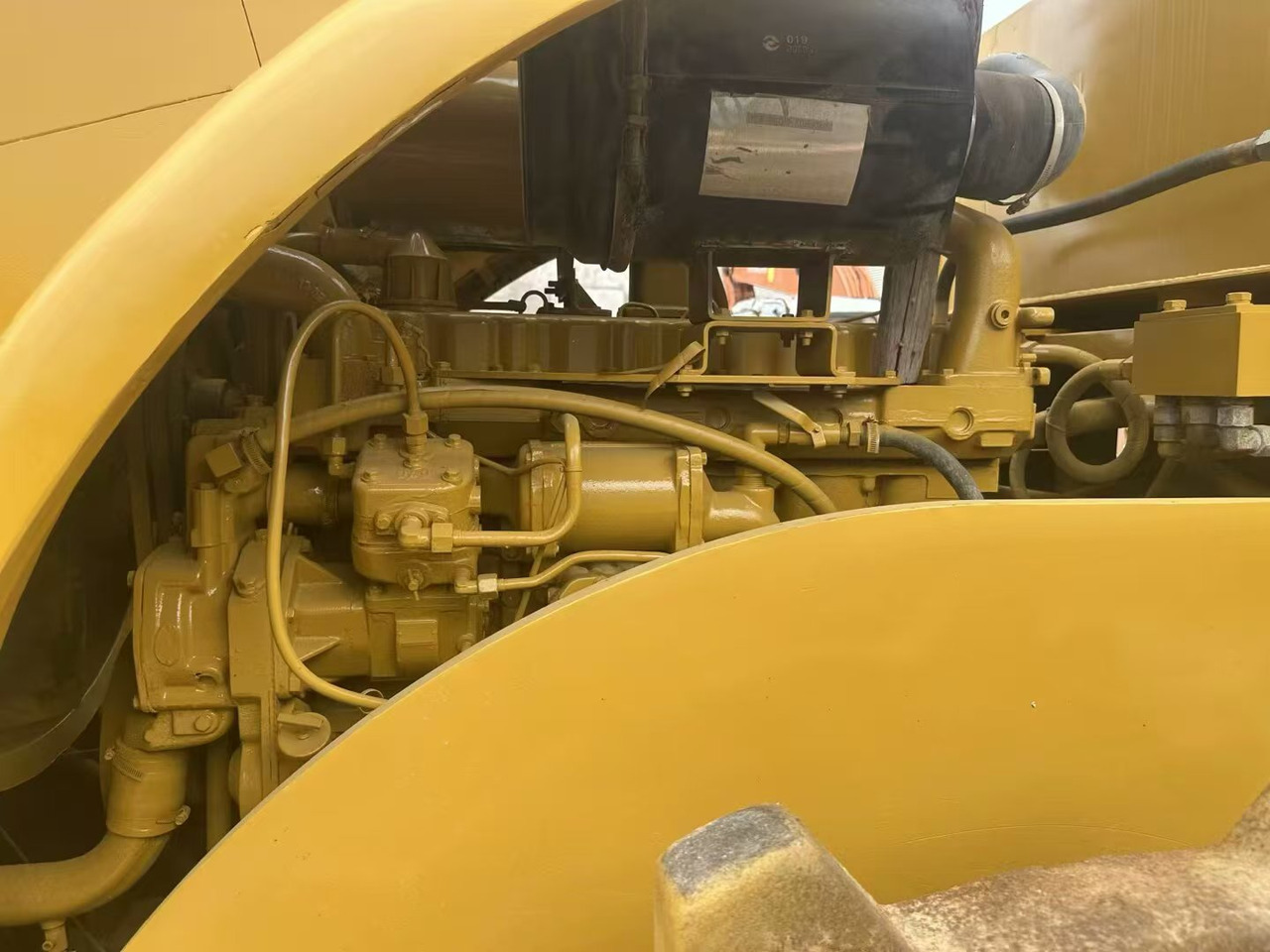 CATERPILLAR 6G - Компактор: снимка 5 CATERPILLAR 6G - Компактор: снимка 5