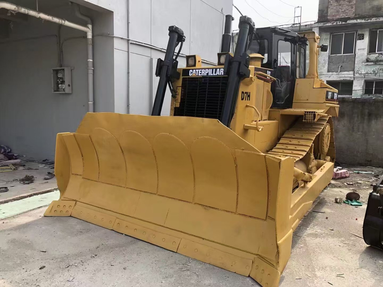 CATERPILLAR D7H - Булдозер: снимка 4 CATERPILLAR D7H - Булдозер: снимка 4