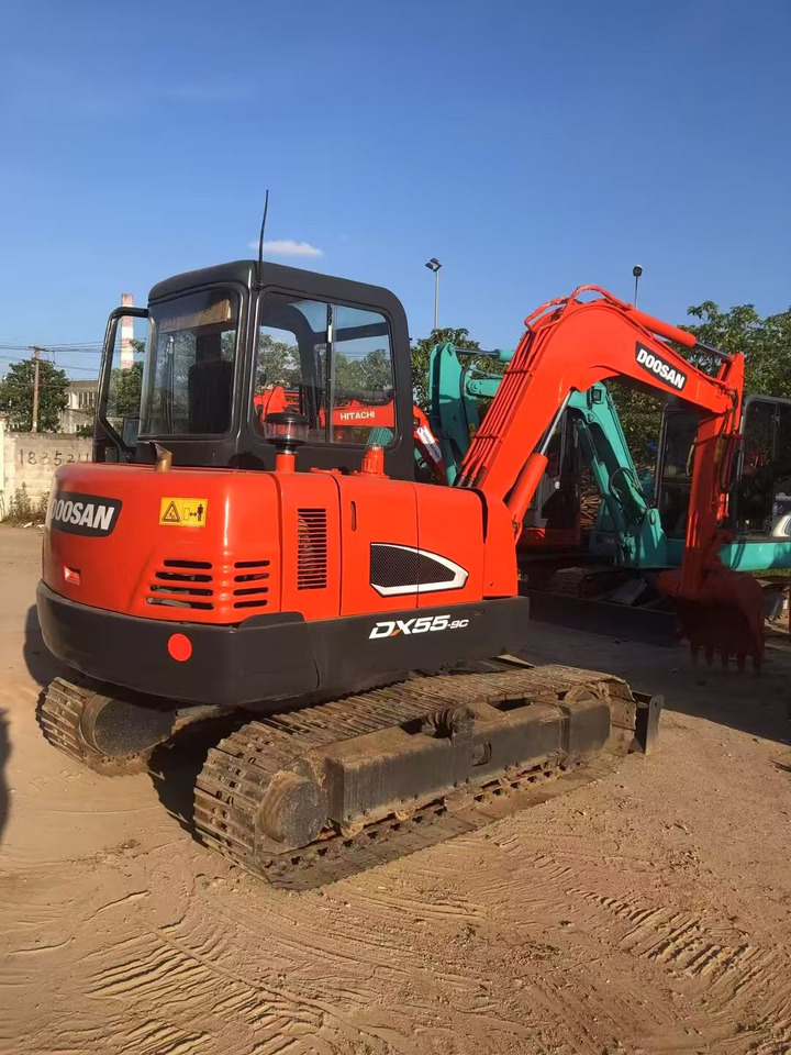 Лизинг на DOOSAN 55-9c DOOSAN 55-9c: снимка 16