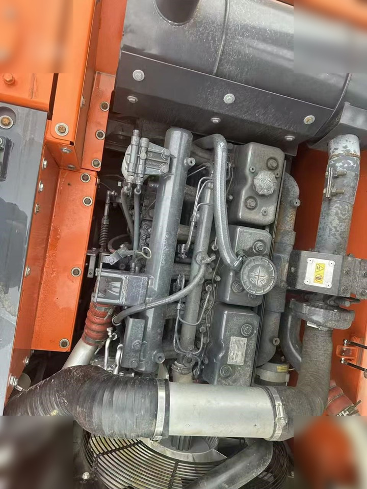 DOOSAN DX225 LC-9C - Верижен багер: снимка 5 DOOSAN DX225 LC-9C - Верижен багер: снимка 5