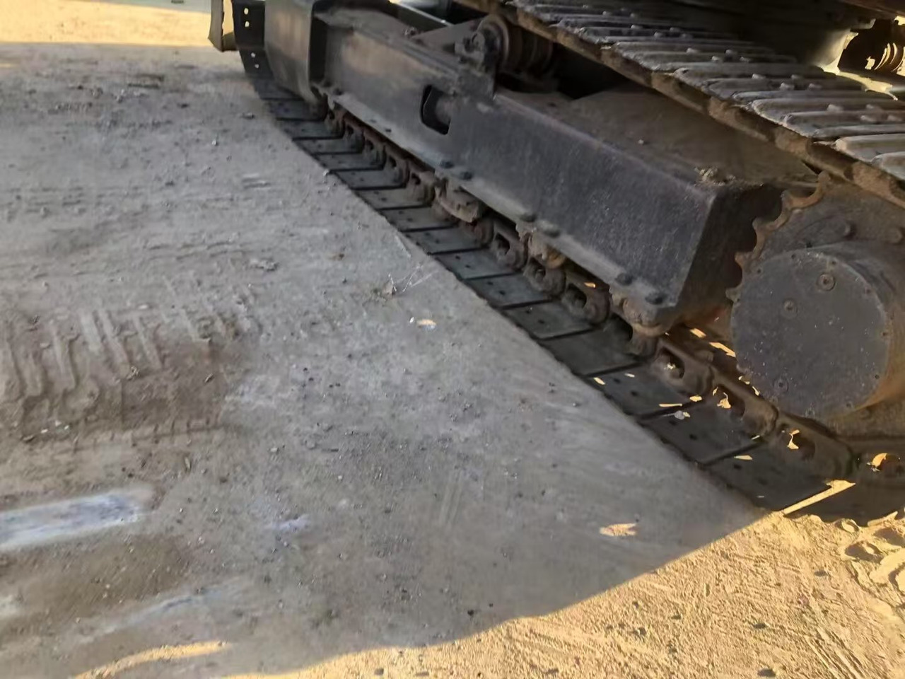 DOOSAN DX55-9C - Верижен багер: снимка 5 DOOSAN DX55-9C - Верижен багер: снимка 5