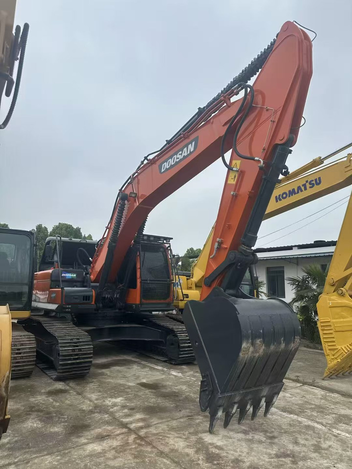 Doosan DX225LC-9C - Верижен багер: снимка 5 Doosan DX225LC-9C - Верижен багер: снимка 5