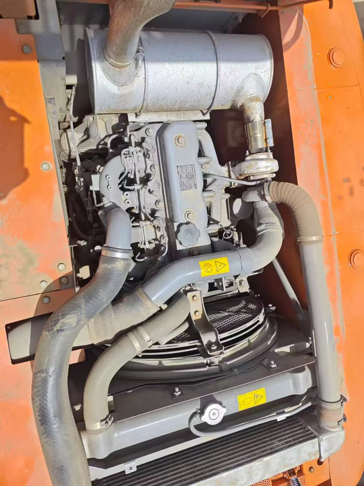 HITACHI ZX160 - Верижен багер: снимка 5 HITACHI ZX160 - Верижен багер: снимка 5