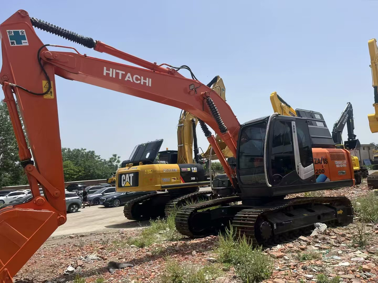 HITACHI ZX200 - Верижен багер: снимка 4 HITACHI ZX200 - Верижен багер: снимка 4