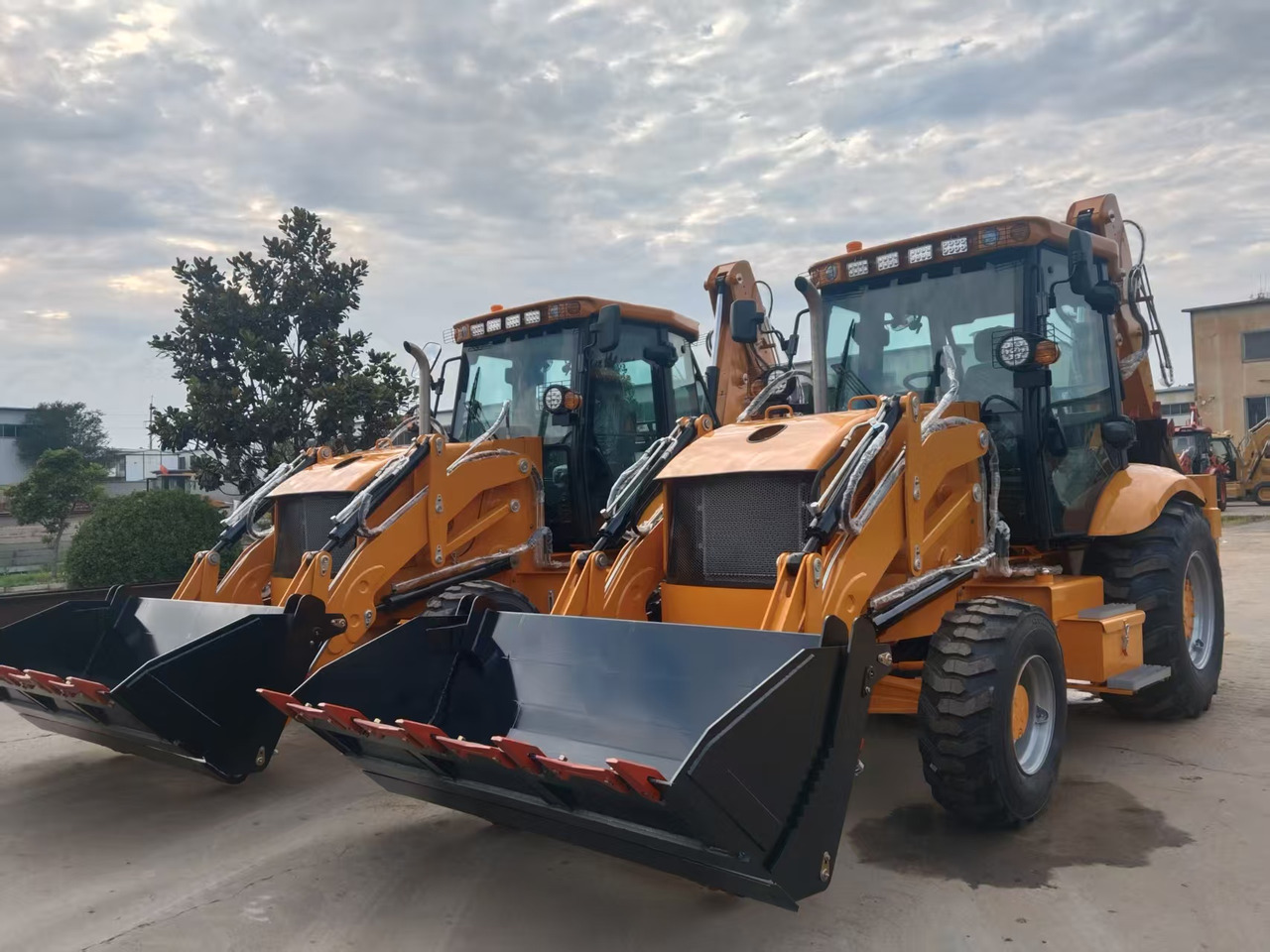 JCP ZY3CX - Багер-товарач: снимка 5 JCP ZY3CX - Багер-товарач: снимка 5