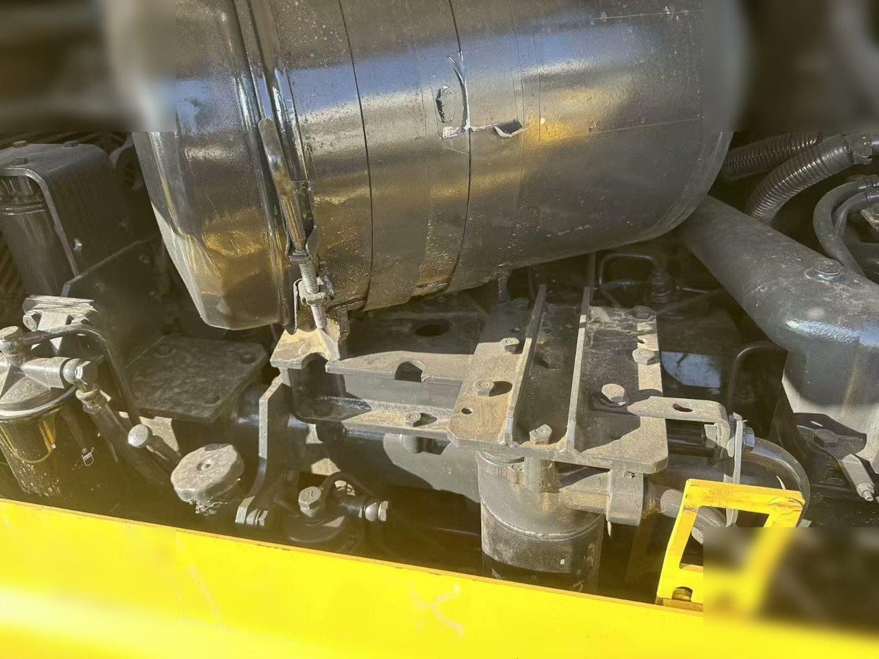 KOMATSU D85EX - Булдозер: снимка 4 KOMATSU D85EX - Булдозер: снимка 4