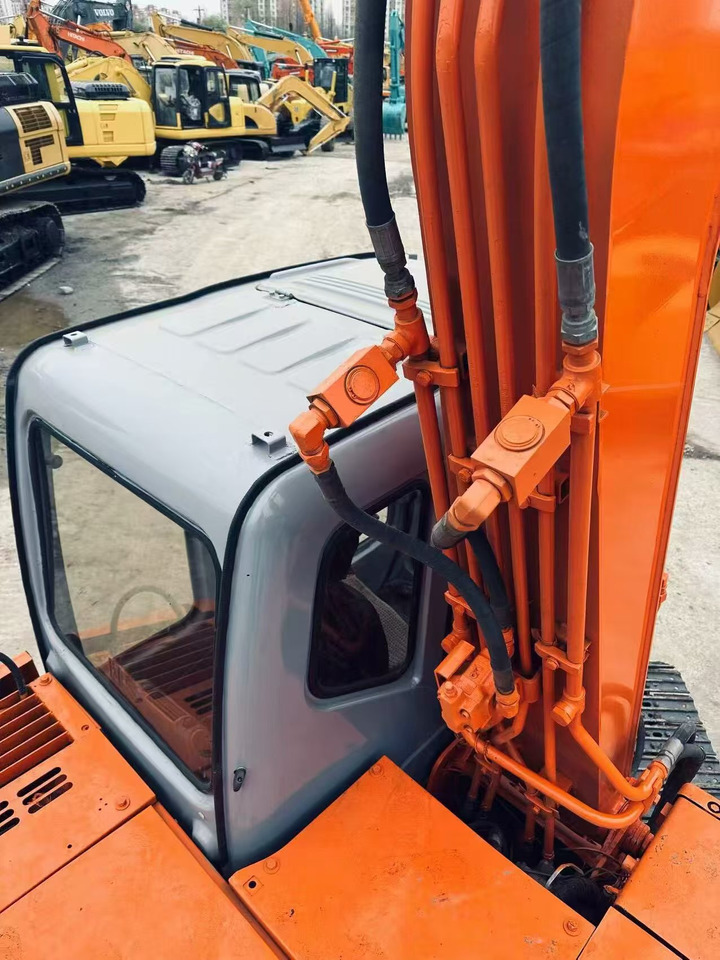 KOMATSU EX60 - Верижен багер: снимка 3 KOMATSU EX60 - Верижен багер: снимка 3