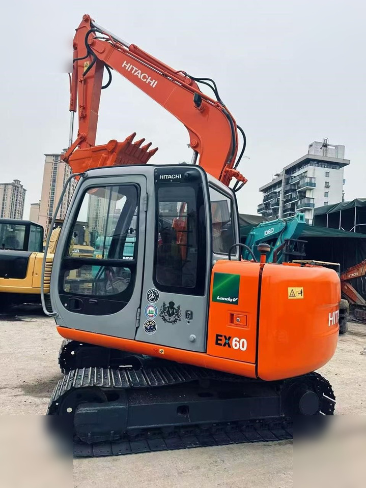 KOMATSU PC60 LC-5 - Верижен багер: снимка 1 KOMATSU PC60 LC-5 - Верижен багер: снимка 1